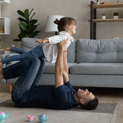 Gioielli per papà: il legame con il proprio figlio, in un ciondolo